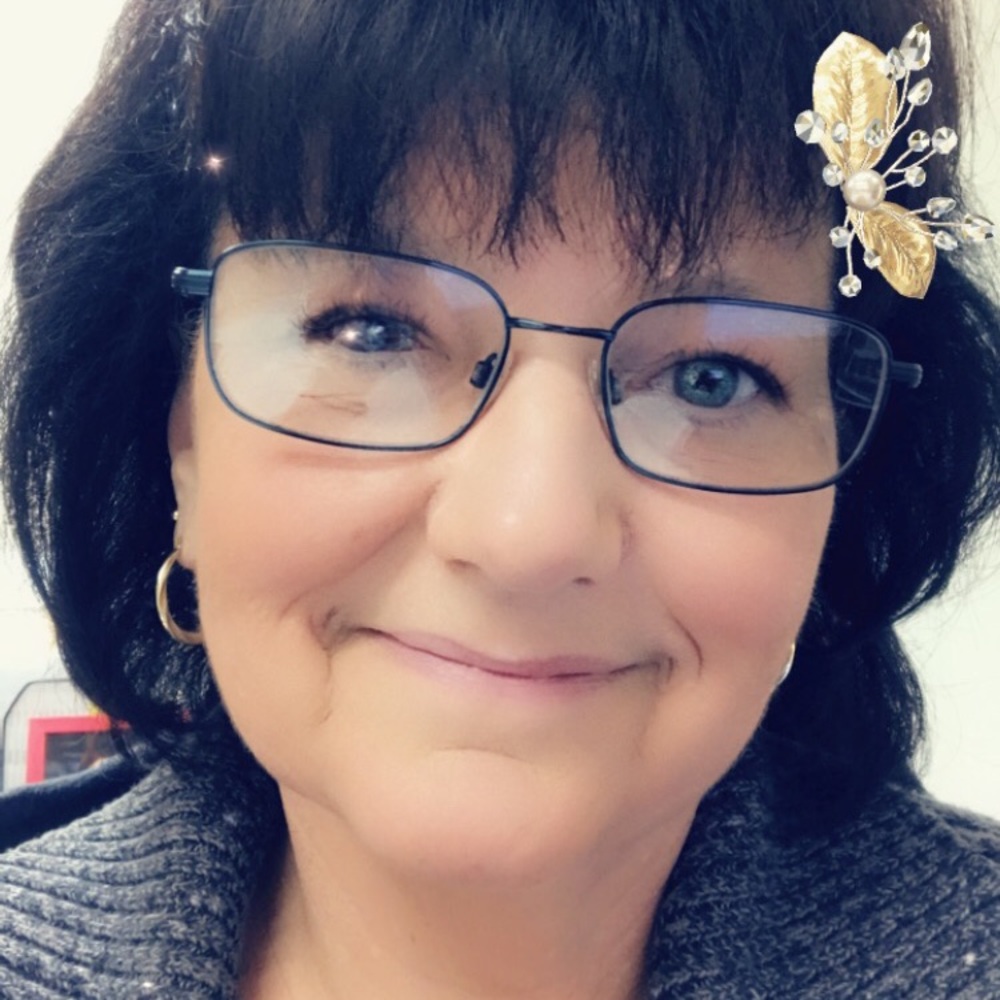 Meet your Posher, Karen